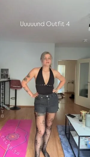 Julia Brandner OnlyFans Leaked Free Thumbnail Picture - #UKs0MJLDA3
