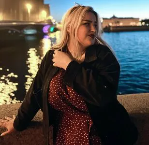 Julia Chegodar OnlyFans Leaked Free Thumbnail Picture - #dDja5yjFLV