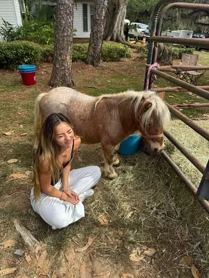 Julia Ernst OnlyFans Leaked Free Thumbnail Picture - #BaYSKqVB4k