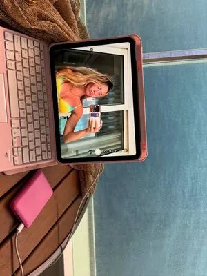 Julia Ernst OnlyFans Leaked Free Thumbnail Picture - #NwOMuIvQTQ