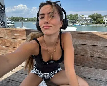 Julia Ernst OnlyFans Leaked Free Thumbnail Picture - #uTdtata5aE