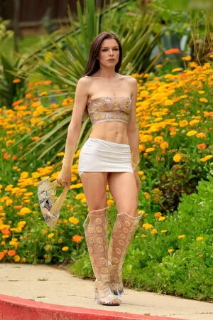 Julia Fox OnlyFans Leaked Free Thumbnail Picture - #0gNbcGqdGi