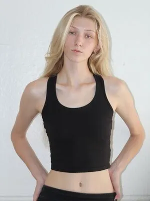 Julia Fox OnlyFans Leaked Free Thumbnail Picture - #Bpr8myRH12