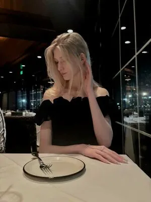 Julia Fox OnlyFans Leaked Free Thumbnail Picture - #PZKoP7qYO8