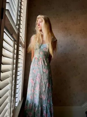Julia Fox OnlyFans Leaked Free Thumbnail Picture - #X8beW0L3Rz