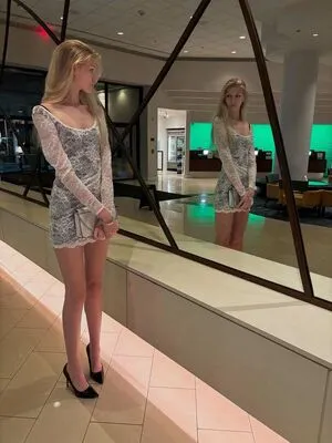 Julia Fox OnlyFans Leaked Free Thumbnail Picture - #f64CIMv0dx