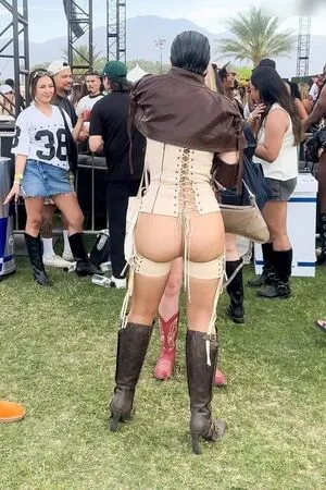 Julia Fox OnlyFans Leaked Free Thumbnail Picture - #hnIgwpmRft
