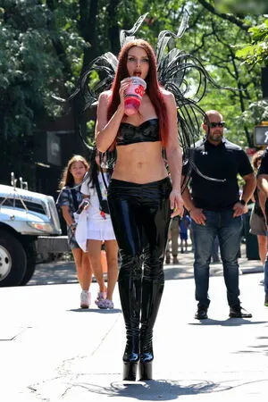 Julia Fox OnlyFans Leaked Free Thumbnail Picture - #nxsVZsb19B