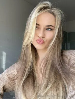 Julia Foxxxy OnlyFans Leaked Free Thumbnail Picture - #hucdofFHZD