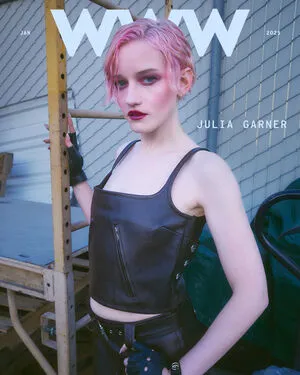 Julia Garner OnlyFans Leaked Free Thumbnail Picture - #0AFmesXoKF