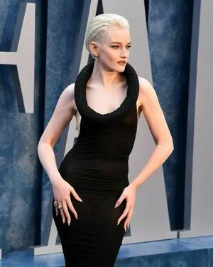 Julia Garner OnlyFans Leaked Free Thumbnail Picture - #3nLPYfsESj