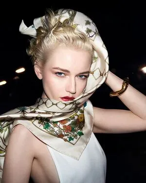 Julia Garner OnlyFans Leaked Free Thumbnail Picture - #46VuAr61Lz
