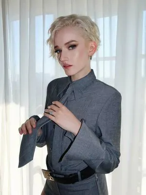 Julia Garner OnlyFans Leaked Free Thumbnail Picture - #5obEszUuUT