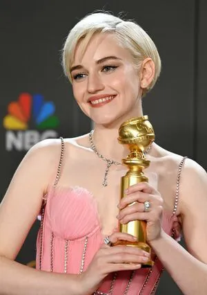 Julia Garner OnlyFans Leaked Free Thumbnail Picture - #64BoMkUUDz