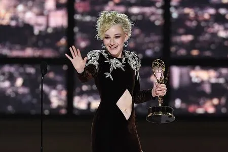 Julia Garner OnlyFans Leaked Free Thumbnail Picture - #9vkOyCB2Qs