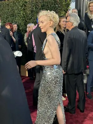 Julia Garner OnlyFans Leaked Free Thumbnail Picture - #ESfskWjEIr
