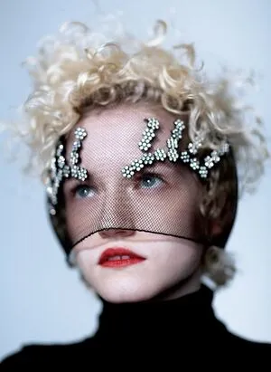 Julia Garner OnlyFans Leaked Free Thumbnail Picture - #HLWNv7uYxQ