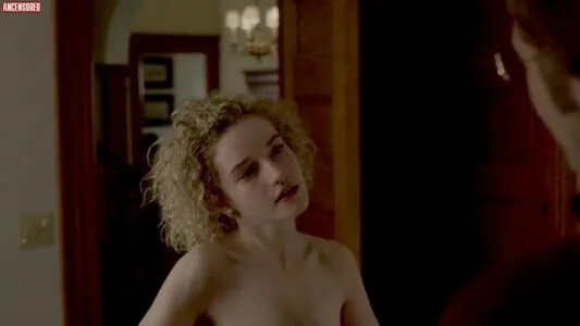 Julia Garner OnlyFans Leaked Free Thumbnail Picture - #K1TFR2bNO5