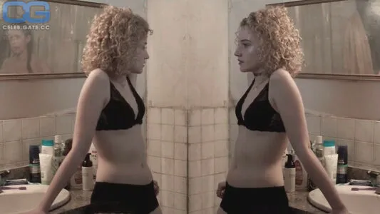 Julia Garner OnlyFans Leaked Free Thumbnail Picture - #NnRkb3TsYb