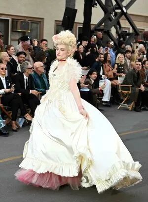 Julia Garner OnlyFans Leaked Free Thumbnail Picture - #O0SAy3qyM6