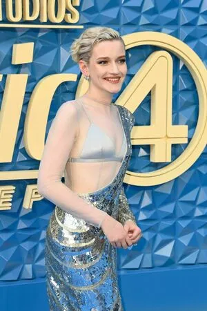 Julia Garner OnlyFans Leaked Free Thumbnail Picture - #e5ONkYjtGy