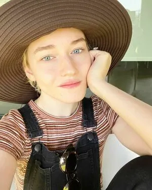 Julia Garner OnlyFans Leaked Free Thumbnail Picture - #eHlSIBvc5j