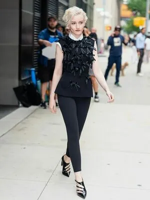 Julia Garner OnlyFans Leaked Free Thumbnail Picture - #iWXk3TVAP1