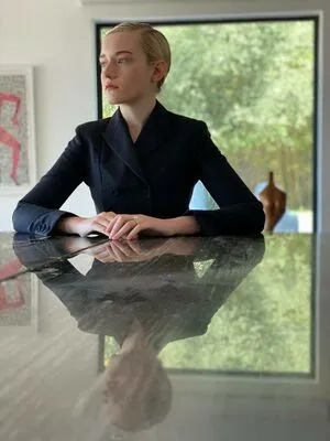 Julia Garner OnlyFans Leaked Free Thumbnail Picture - #jCX8Intzfc