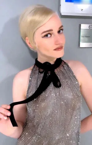 Julia Garner OnlyFans Leaked Free Thumbnail Picture - #jpnhkHLOHQ