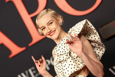 Julia Garner OnlyFans Leaked Free Thumbnail Picture - #lDBkCNgsAP