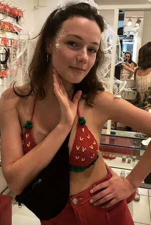Julia Glossop OnlyFans Leaked Free Thumbnail Picture - #5Uj3sNp1va