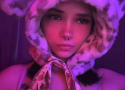 Julia Graham OnlyFans Leaked Free Thumbnail Picture - #BROghkrmRd