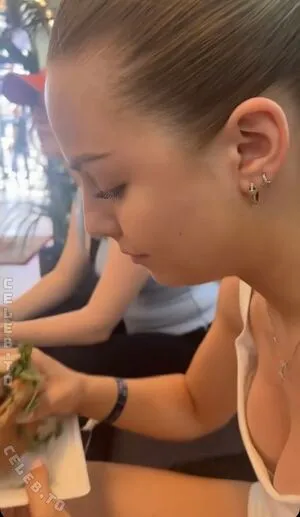 Julia Haller OnlyFans Leaked Free Thumbnail Picture - #GP4mMkeF49