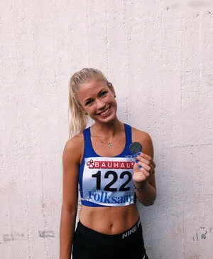 Julia Henriksson OnlyFans Leaked Free Thumbnail Picture - #1fGfIttsNz