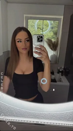 Julia Hofer OnlyFans Leaked Free Thumbnail Picture - #1URWoF4D8O
