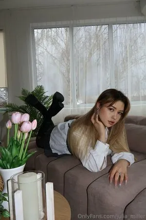 Julia In Disguise OnlyFans Leaked Free Thumbnail Picture - #x0yr7ObiuG