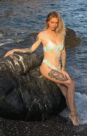 Julia Jaku OnlyFans Leaked Free Thumbnail Picture - #mmyPcGFnSU