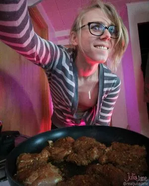 Julia Jane OnlyFans Leaked Free Thumbnail Picture - #kVlhbGGOg3