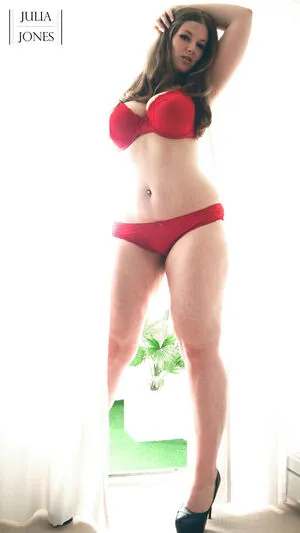 Julia Jones Rocks OnlyFans Leaked Free Thumbnail Picture - #nSAbu9V8go