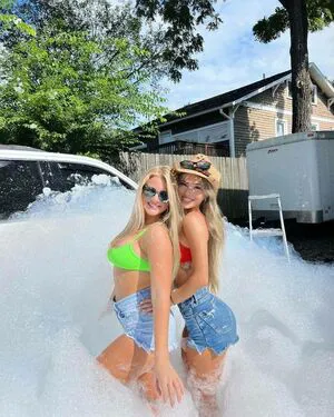 Julia Katelyn Ernst OnlyFans Leaked Free Thumbnail Picture - #DgV7q24ray
