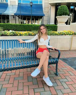 Julia Katelyn Ernst OnlyFans Leaked Free Thumbnail Picture - #atXY1uD2I0