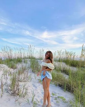 Julia Katelyn Ernst OnlyFans Leaked Free Thumbnail Picture - #i81BPjNqto