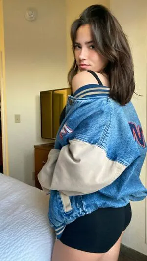 Julia Katelyn Ernst OnlyFans Leaked Free Thumbnail Picture - #n8z70keVec