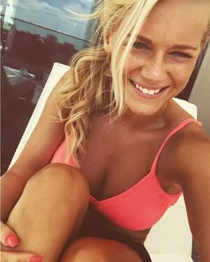 Julia Lindholm OnlyFans Leaked Free Thumbnail Picture - #1ra2Vp0c0m