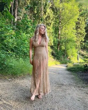 Julia Lindholm OnlyFans Leaked Free Thumbnail Picture - #iCJGswlI4B