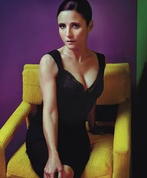 Julia Louis Dreyfus OnlyFans Leaked Free Thumbnail Picture - #0BnS1YL37z
