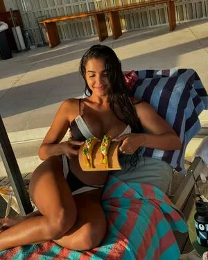 Julia Muniz Robinson OnlyFans Leaked Free Thumbnail Picture - #cHbZ9xIiG4