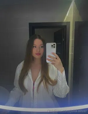 Julia Oliver OnlyFans Leaked Free Thumbnail Picture - #idM8N72rDg
