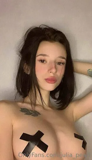 Julia Pearl OnlyFans Leaked Free Thumbnail Picture - #0HF35Bri4T