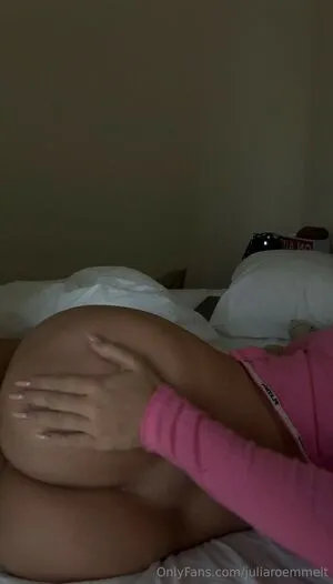 Julia Rommelt OnlyFans Leaked Free Thumbnail Picture - #1w1ZrEn0DF